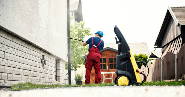 Best Animal Enclosure Cleaning  in Western Lake, TX